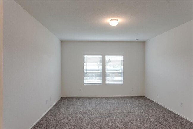 Building Photo - 737 Mallow Rd