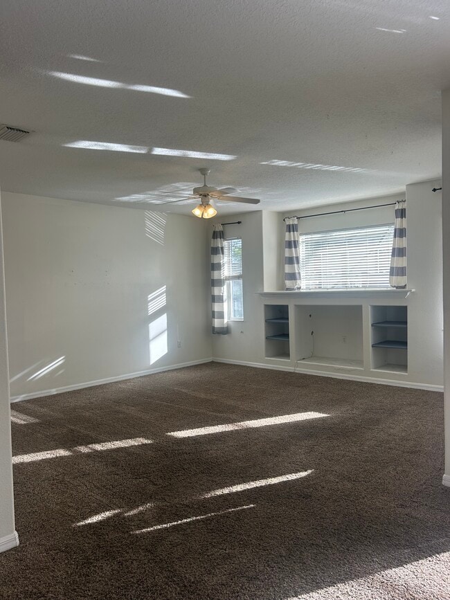Building Photo - 162 Bridgewater Ct