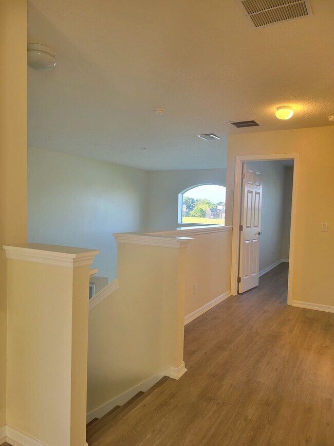 Building Photo - 4 Bedroom House in Eagle Creek, Lake Nona