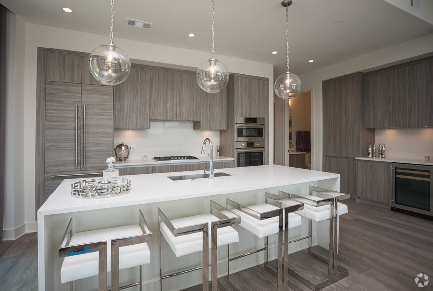 2BR, 3BA - 1,996 SF - The Sutton