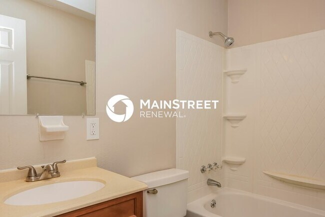 Building Photo - 3 Bedroom Pet-Friendly Home in Melbourne, FL with Main Street Renewal