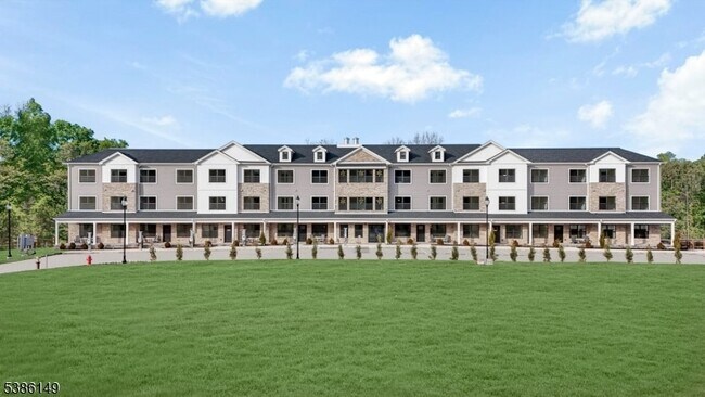 Building Photo - 20 Encampment Ct