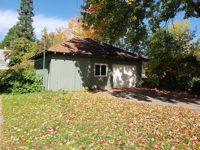 Building Photo - 3 Bed 1 Bath Single Family Home in Wausau