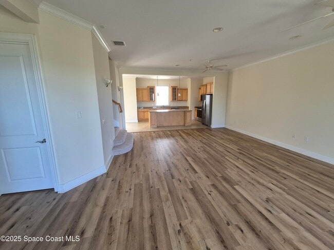 Building Photo - 890 Vignoles Ave NE