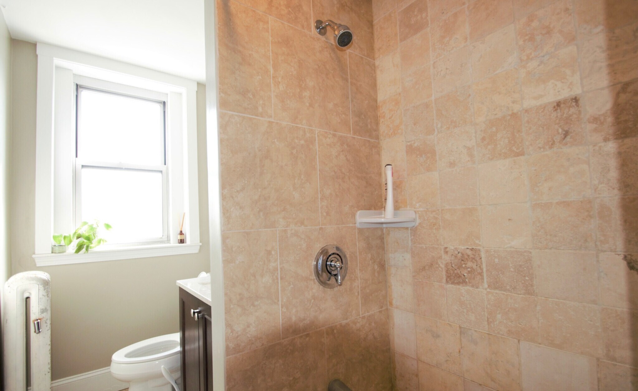 Building Photo - 11 Babcock St