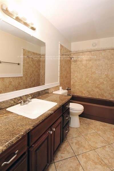Building Photo - 3000 Phillips Ct