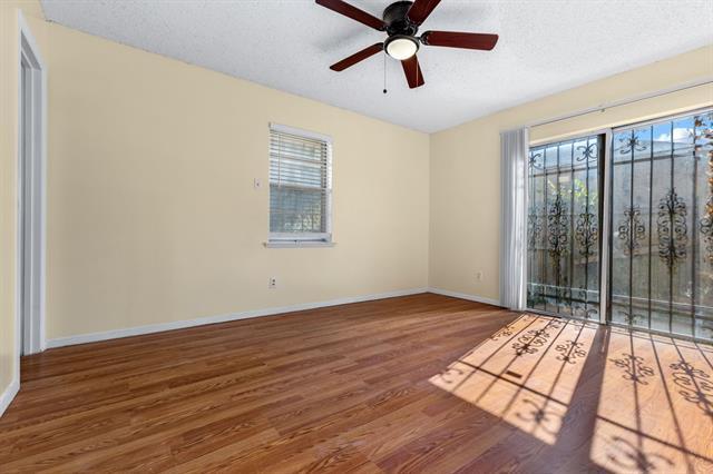 Building Photo - 1105 Lawson Dr