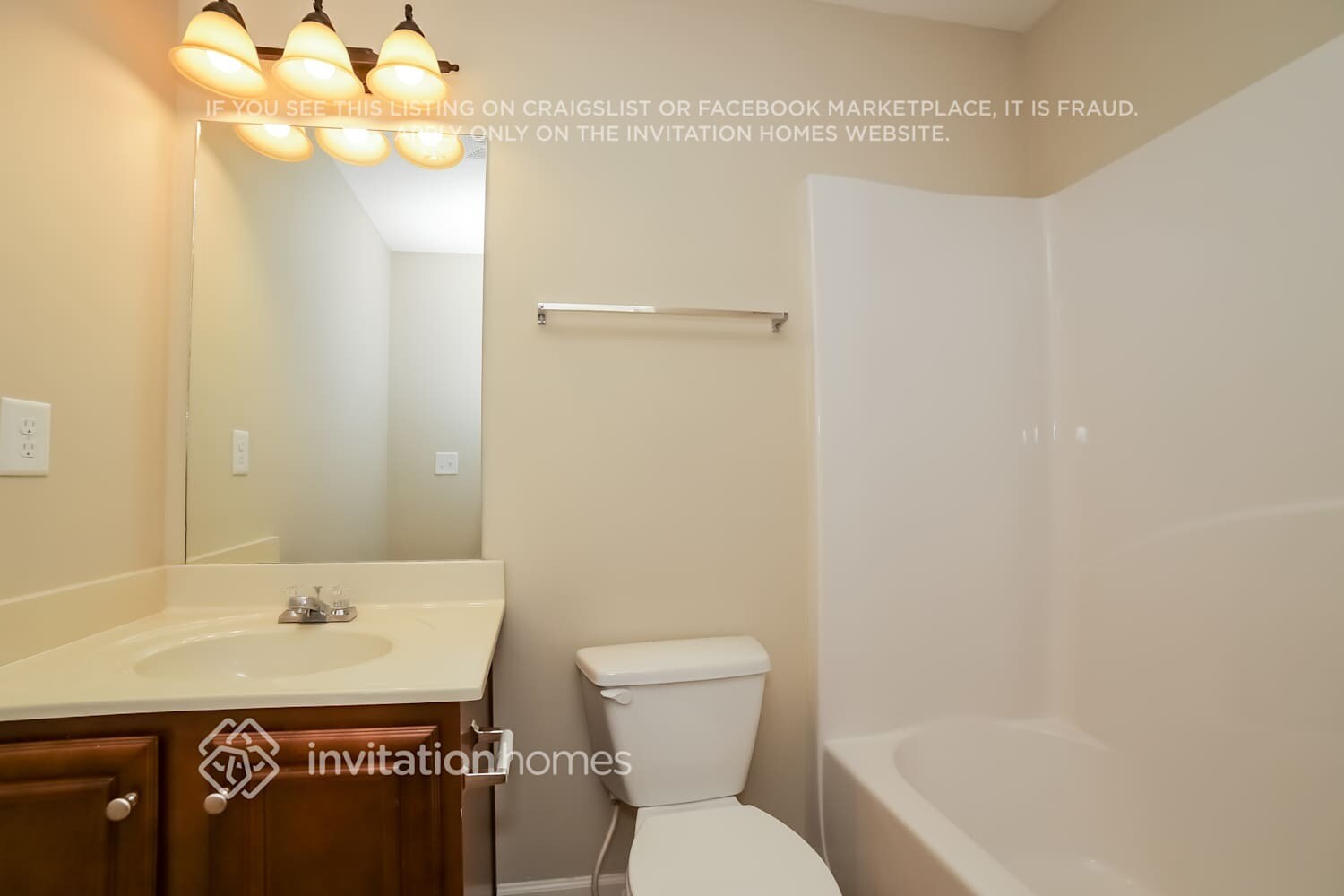 Building Photo - 5110 Hopewell Manor Dr