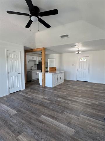 Building Photo - 3601 Purdue Ln