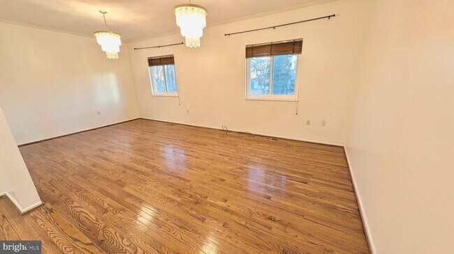 Building Photo - 7051 Leewood Forest Dr