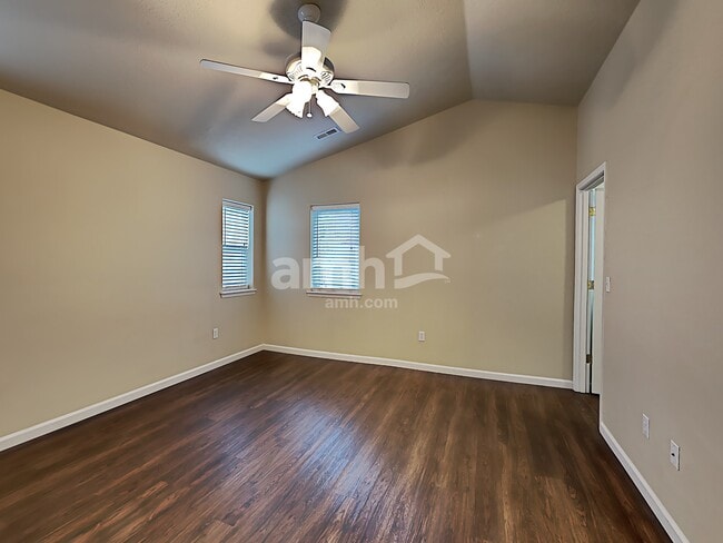 Building Photo - 39237 Newton St