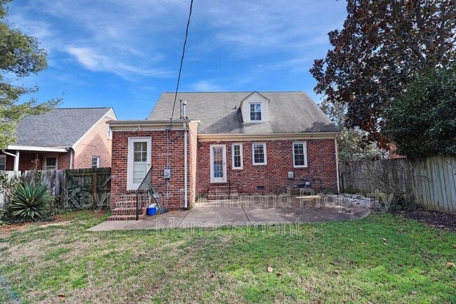 Building Photo - 1506 Antrim Ave