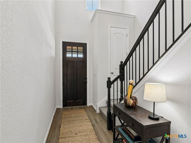 Building Photo - 890 Casetta Trl