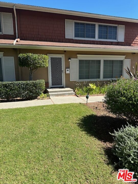 Building Photo - 3500 W Manchester Blvd