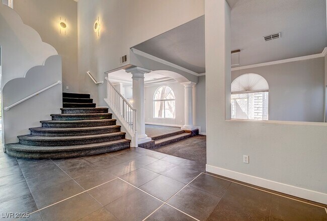 Building Photo - 92 Teton Pines Dr