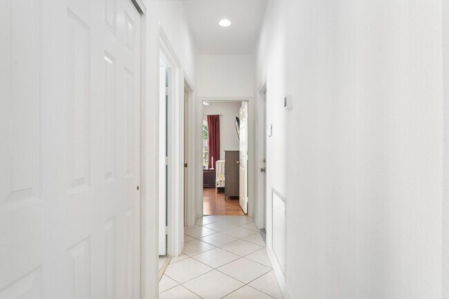Building Photo - 4145 Sea Mist Way