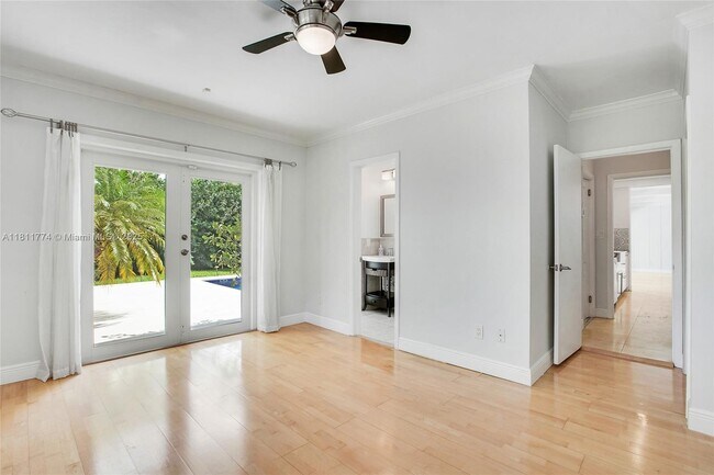 Building Photo - 7775 SW 145th St