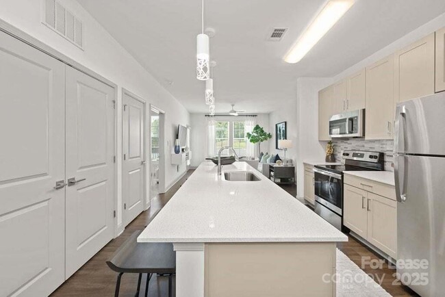 Building Photo - 141 Black Rock Rd