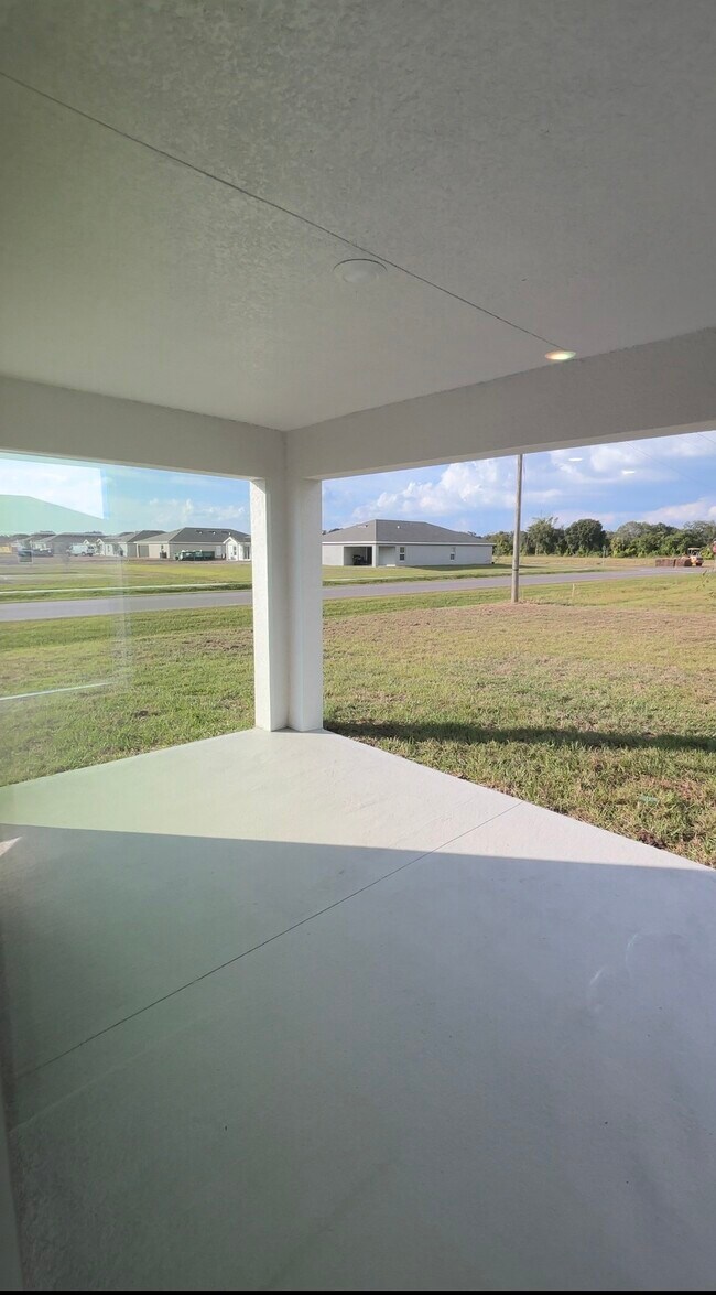 Building Photo - 414 NW 12th St