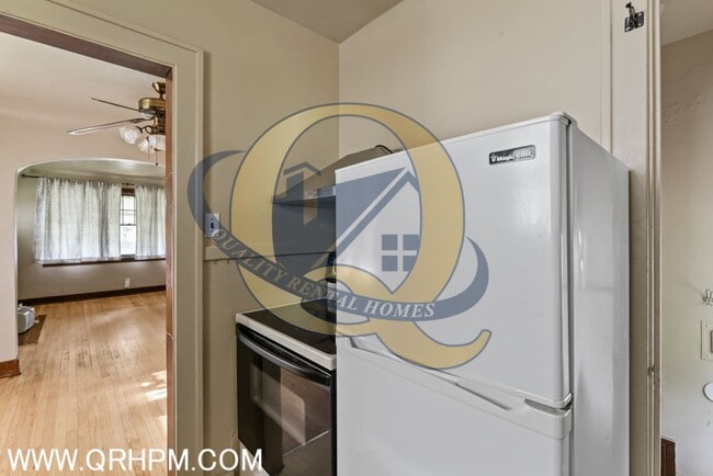 Building Photo - Available Now!