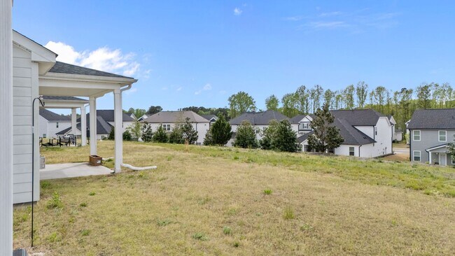 Building Photo - 629 Longstanton Ave