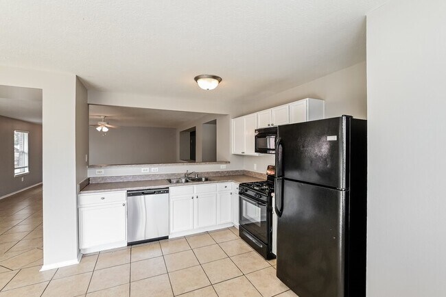 Building Photo - 3306 Coldwater Canyon Ln