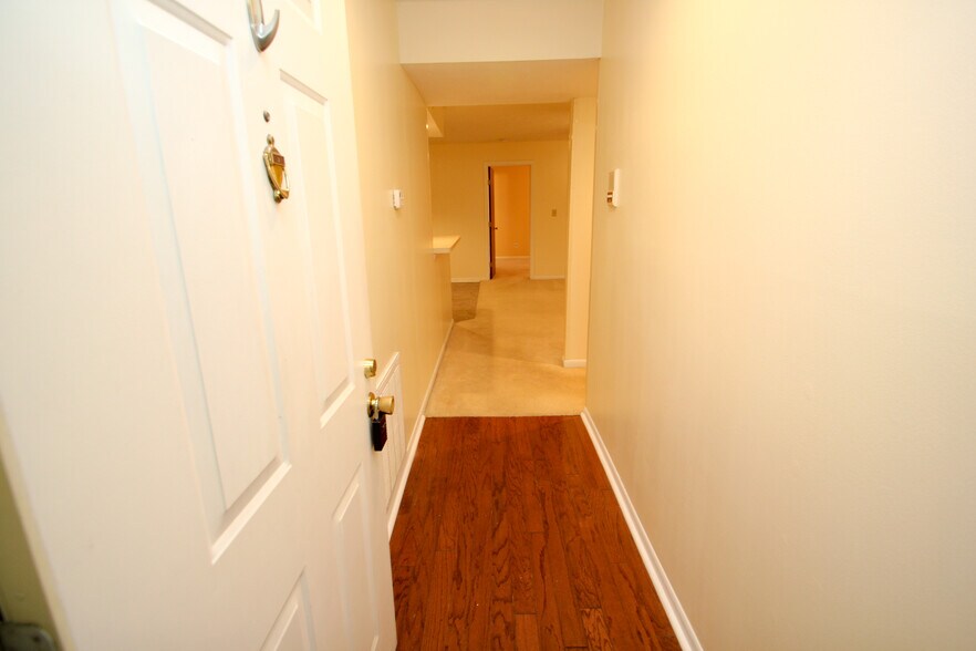 Main Entrance - 1431 Hollow Run