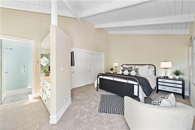 Building Photo - 2780 Highland Way