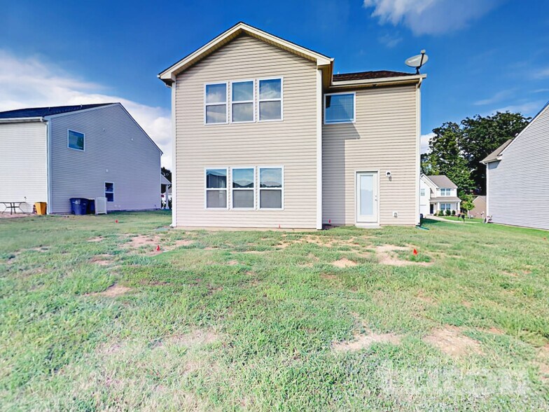 Building Photo - 1978 Quill Ct