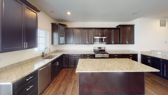 Building Photo - 11242 Saint Luke Drive - Move-in ready!