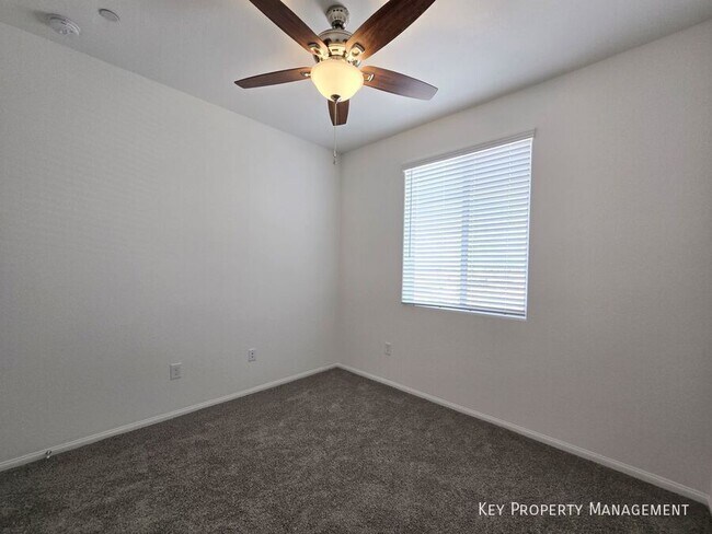 Building Photo - 5717 CRENELLATED St