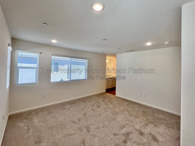 Building Photo - 1491 Vintage Ln