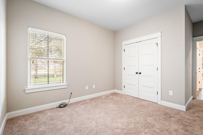 Building Photo - 630 Norman Ln
