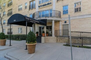 Building Photo - 3400 Welborn St