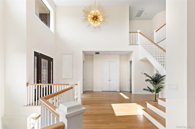 Building Photo - 89 Old Canoe Place Rd