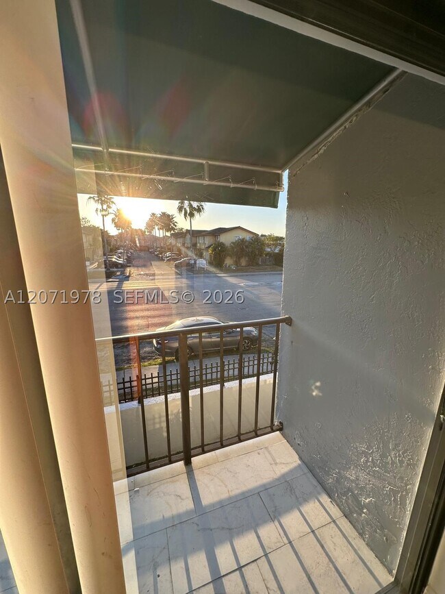 Building Photo - 7401 SW 152nd Ave
