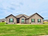Building Photo - 13735 Callaway Dr