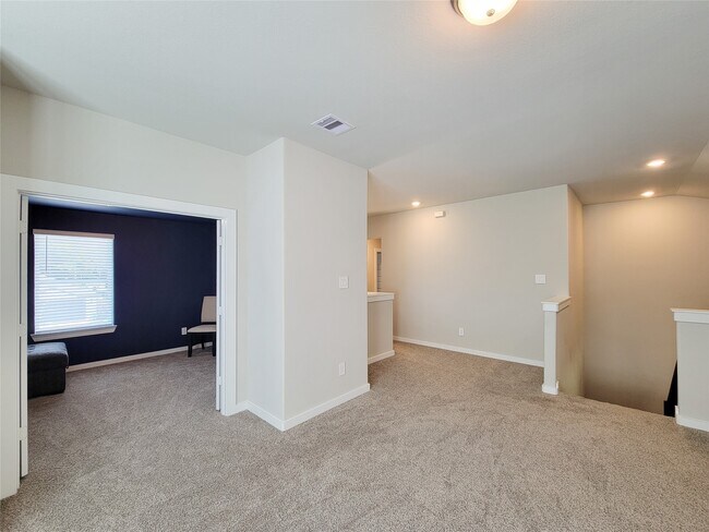 Building Photo - 8401 Hazel River Dr