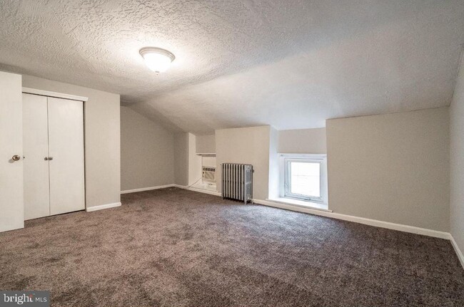 Building Photo - 132 Krams Ave