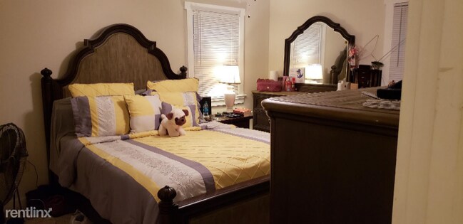 Building Photo - 4 br, 2.5 bath House - 4808 Valencia Ct