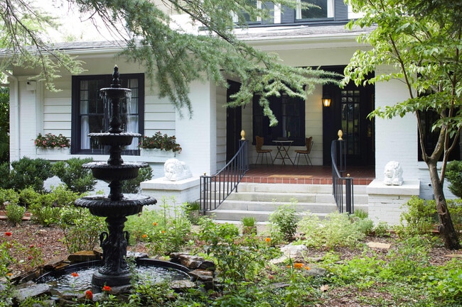 Building Photo - 3308 Cliff Rd