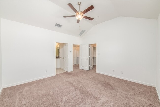 Building Photo - 6520 Northern Dancer Dr