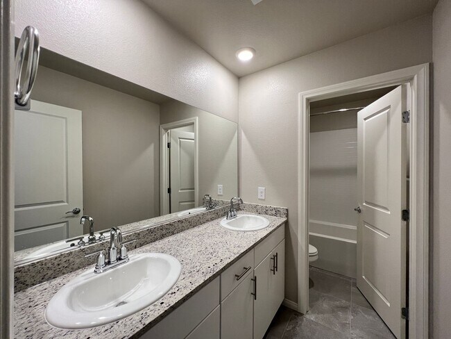 Building Photo - Tenaya Hacienda