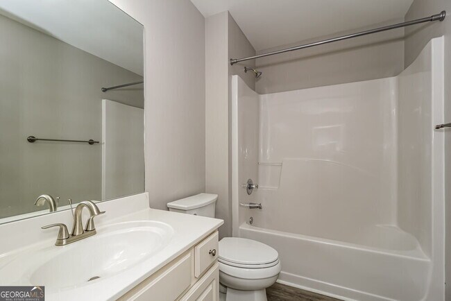 Building Photo - 315 Downing Creek Trail