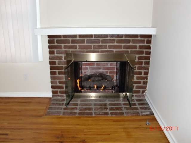 Fireplace - 1712 Barry Ave