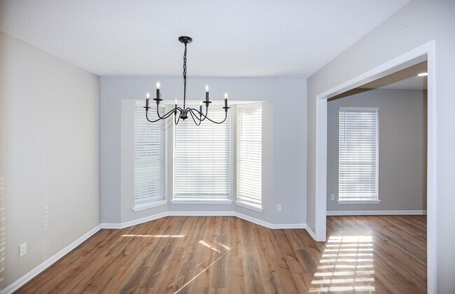 Building Photo - 18102 Mahogany Forest Dr