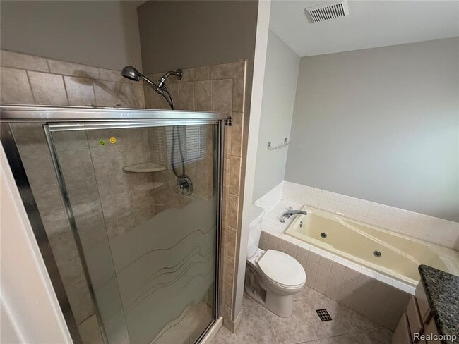 Building Photo - 39588 Squire Rd