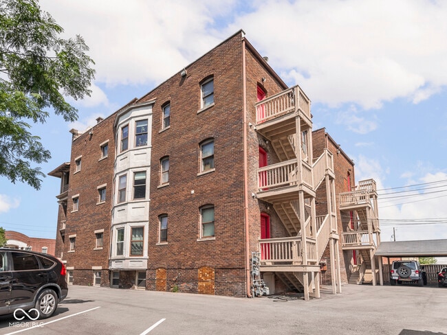 Building Photo - 2161 N Meridian St