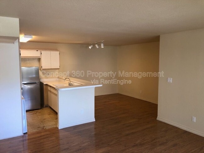 Building Photo - 15000 Downey Ave