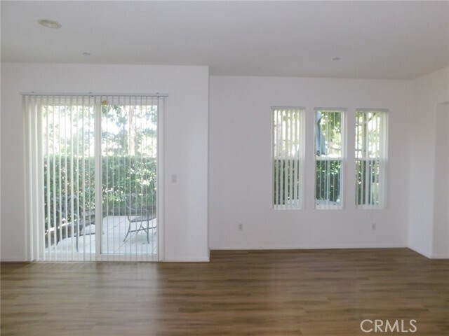 Building Photo - 3351 Via Mereno
